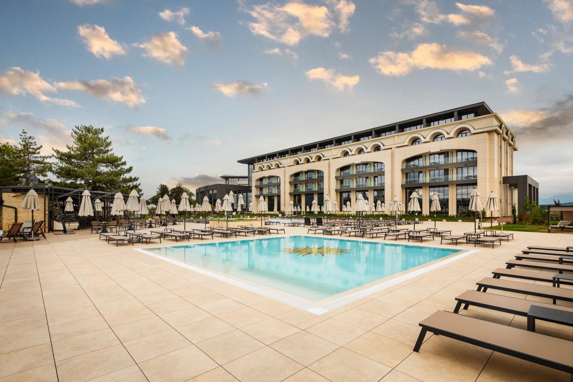 Kings' Valley Medical & Spa Hotel Kazanlŭk Eksteriør billede