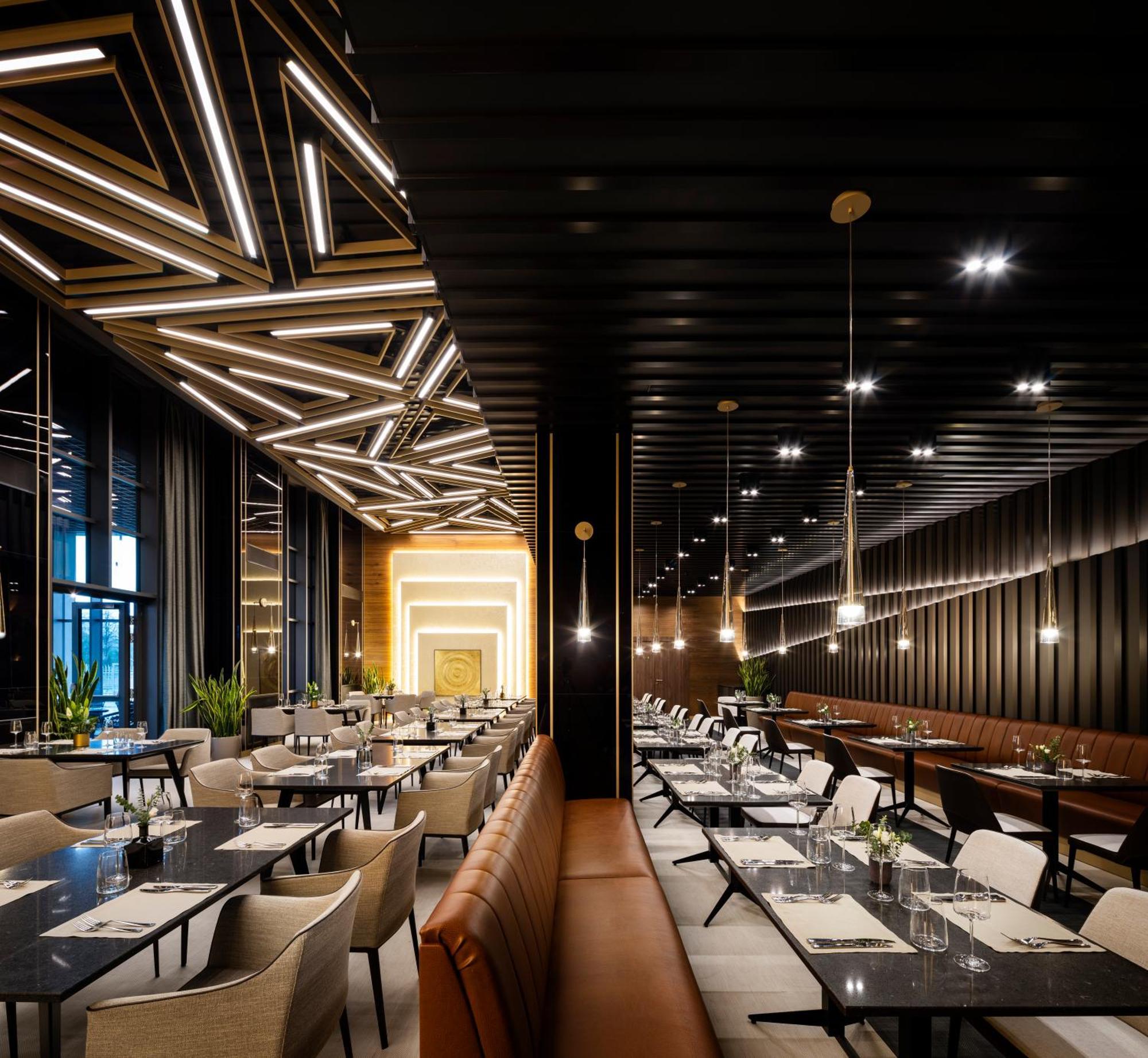 Kings' Valley Medical & Spa Hotel Kazanlŭk Eksteriør billede Restaurant "21"