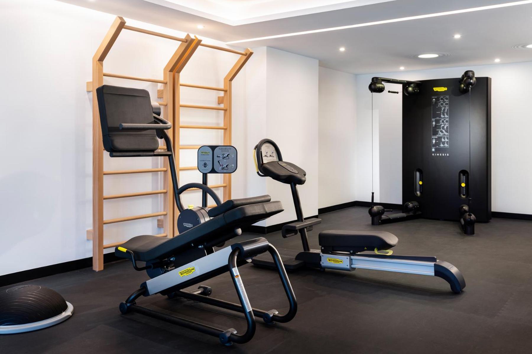 Kings' Valley Medical & Spa Hotel Kazanlŭk Eksteriør billede Technogym Wellness Center